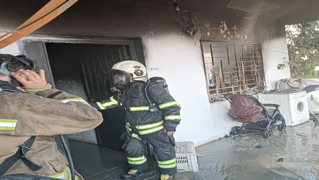 Hatay'ın Dörtyol ilçesinde bir ev de yangın meydana geldi